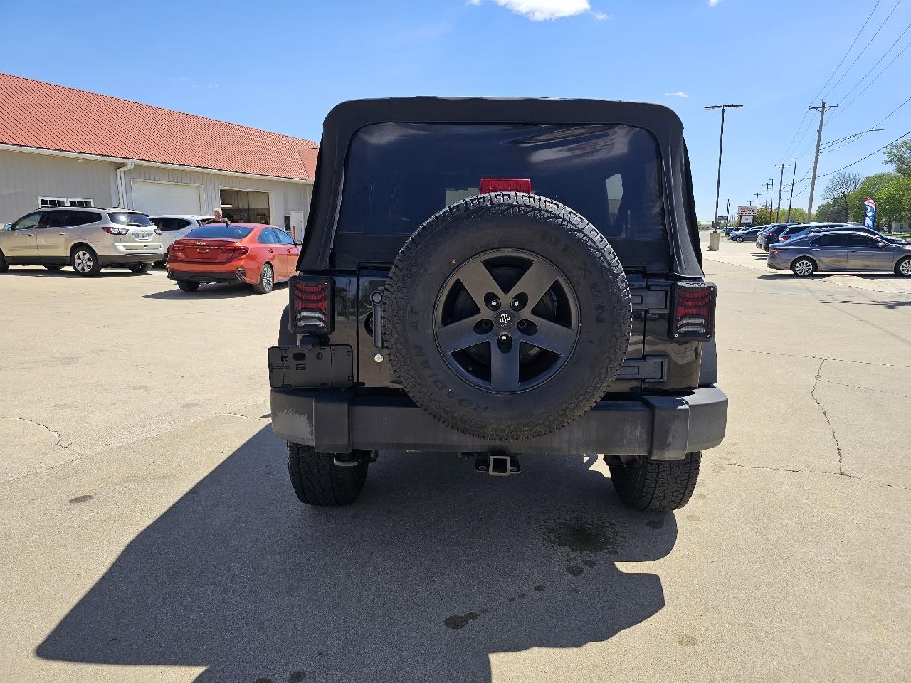 Jeep Wrangler Unlimited Sport 4WD 2012