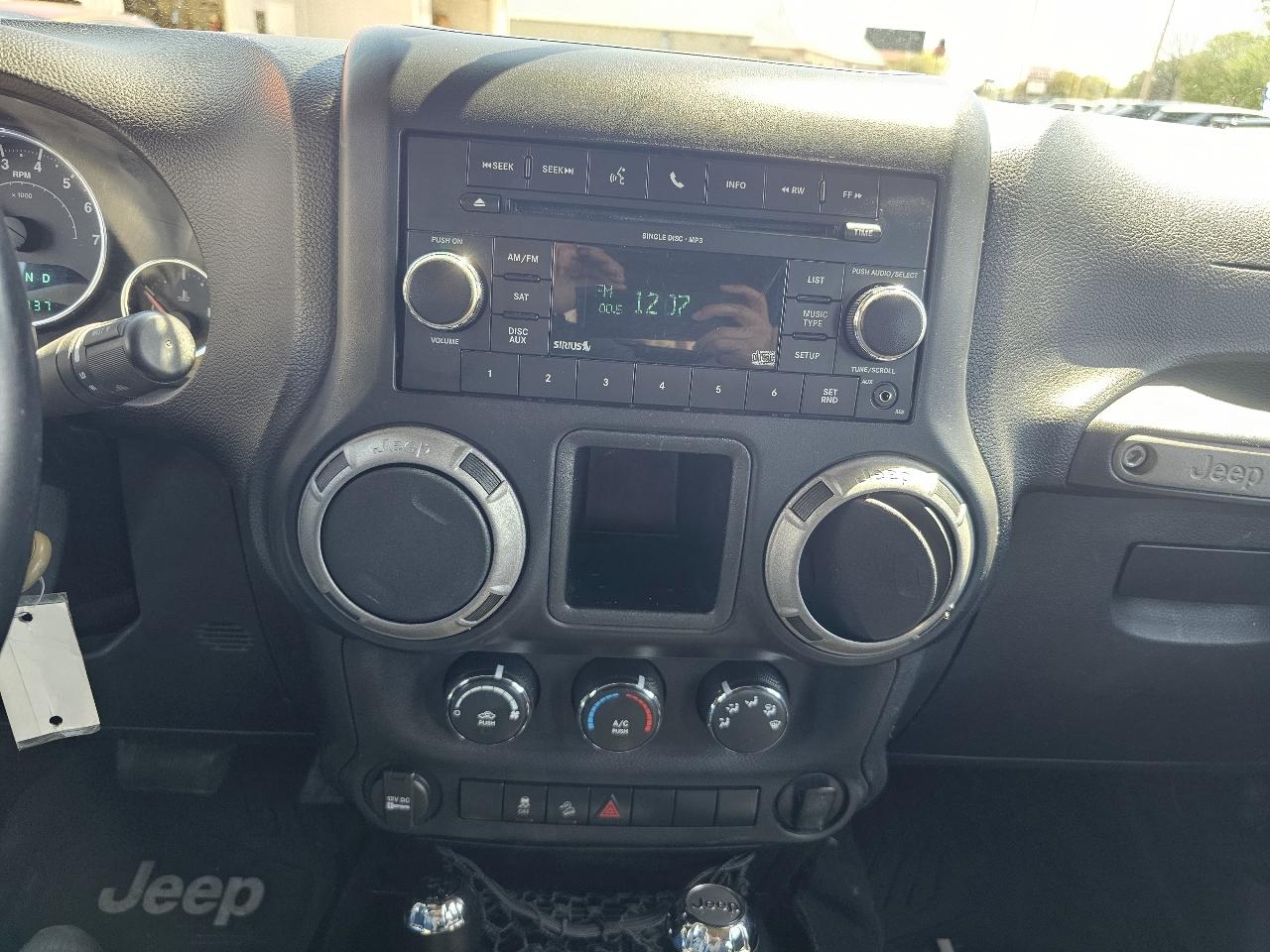 Jeep Wrangler Unlimited Sport 4WD 2012