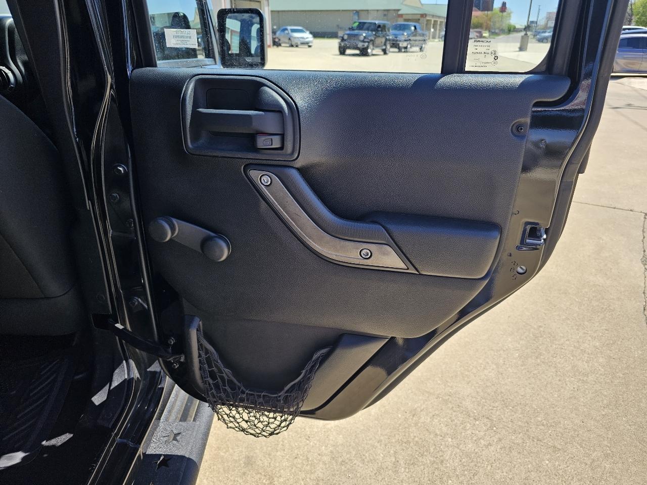 Jeep Wrangler Unlimited Sport 4WD 2012