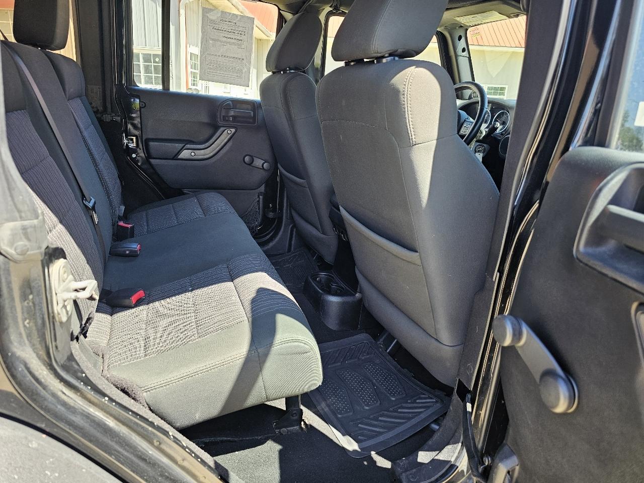 Jeep Wrangler Unlimited Sport 4WD 2012