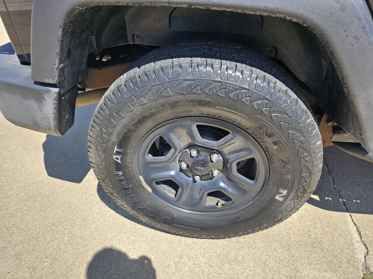 Jeep Wrangler Unlimited Sport 4WD 2012