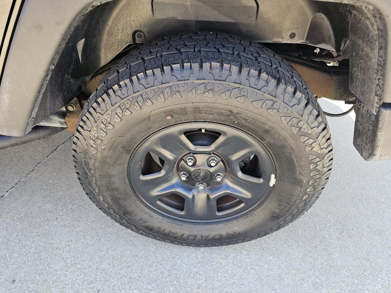 Jeep Wrangler Unlimited Sport 4WD 2012