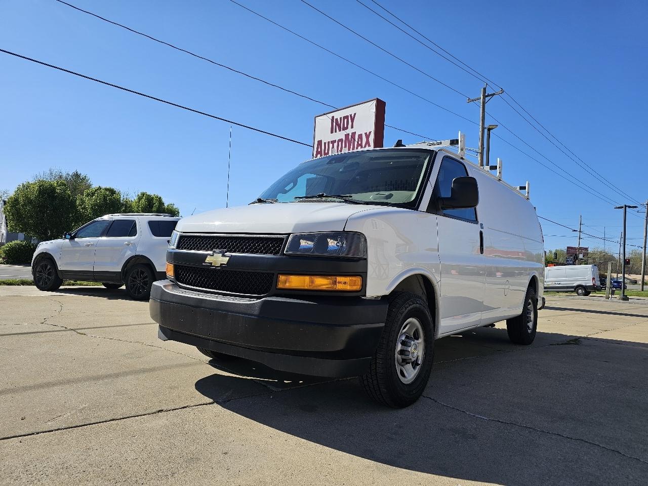 2021 Chevrolet Express 3500 Work Van HD's photo