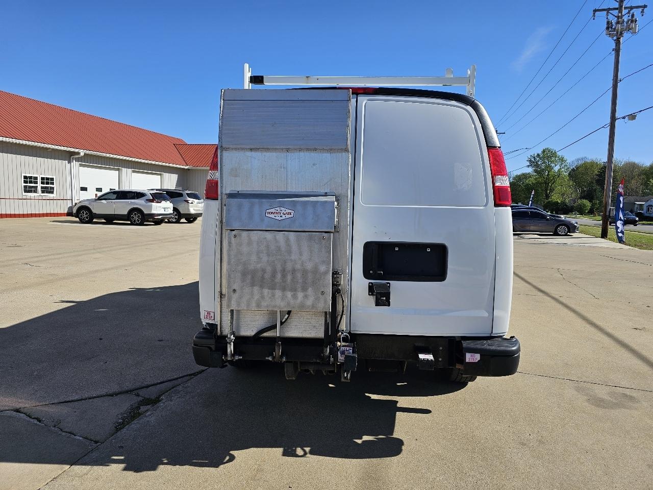 Chevrolet Express 3500 Cargo 2021