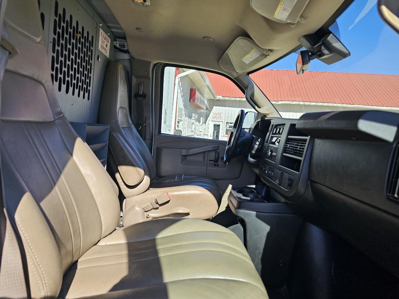 Chevrolet Express 3500 Cargo 2021
