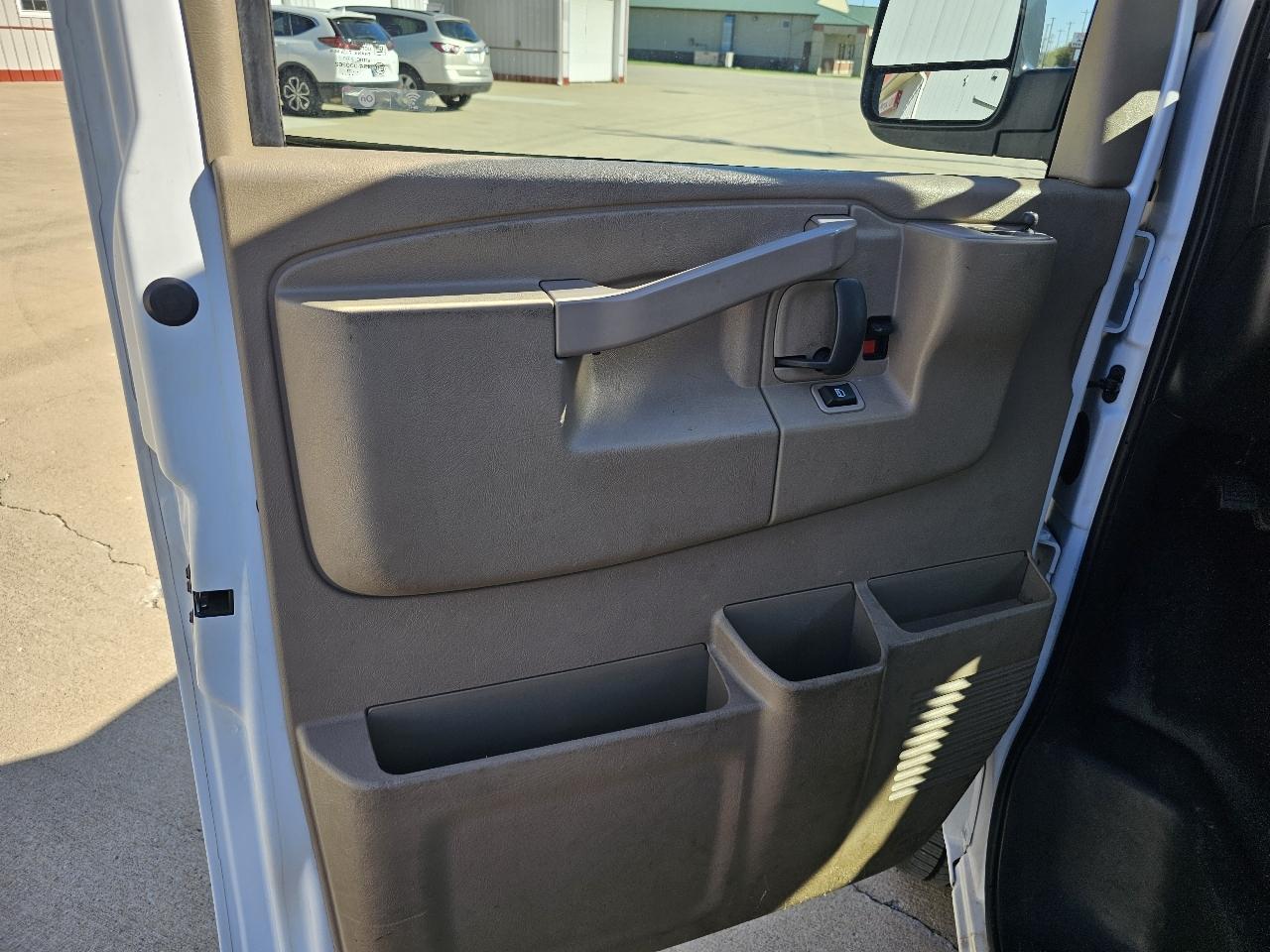 Chevrolet Express 3500 Cargo 2021