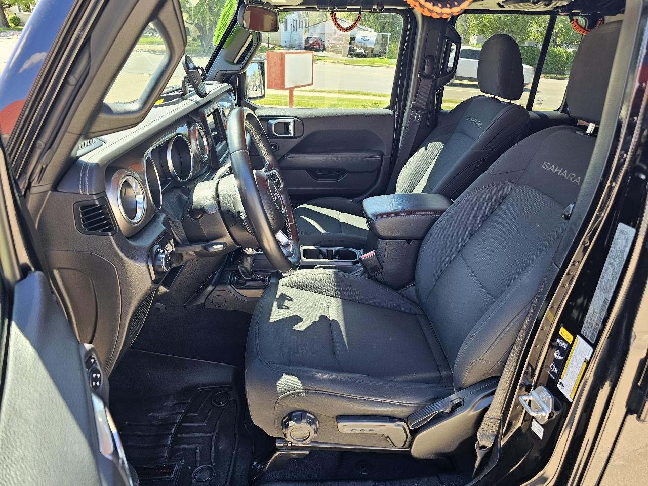 Jeep Wrangler Unlimited Sahara 2021