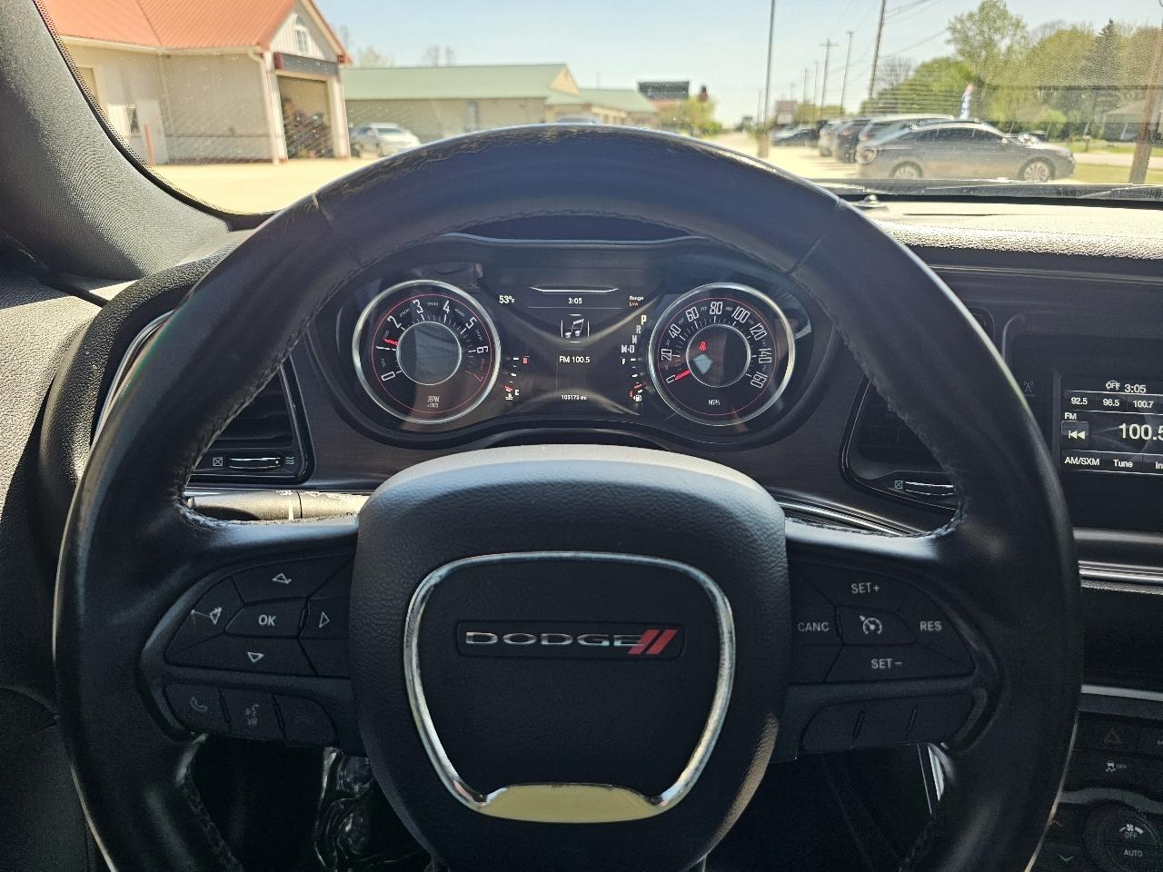Dodge Challenger SXT 2015