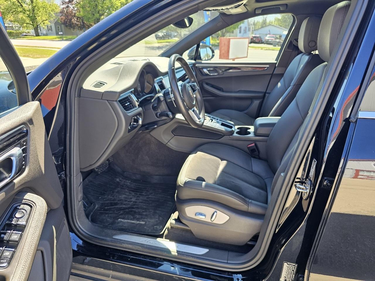 Porsche Macan S 2015