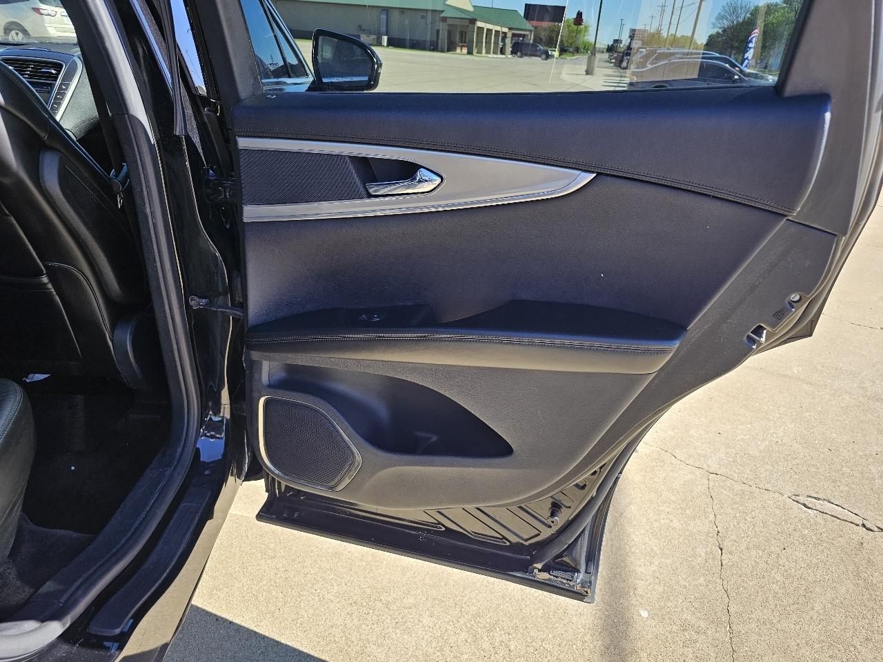 Lincoln MKX Reserve AWD 2016