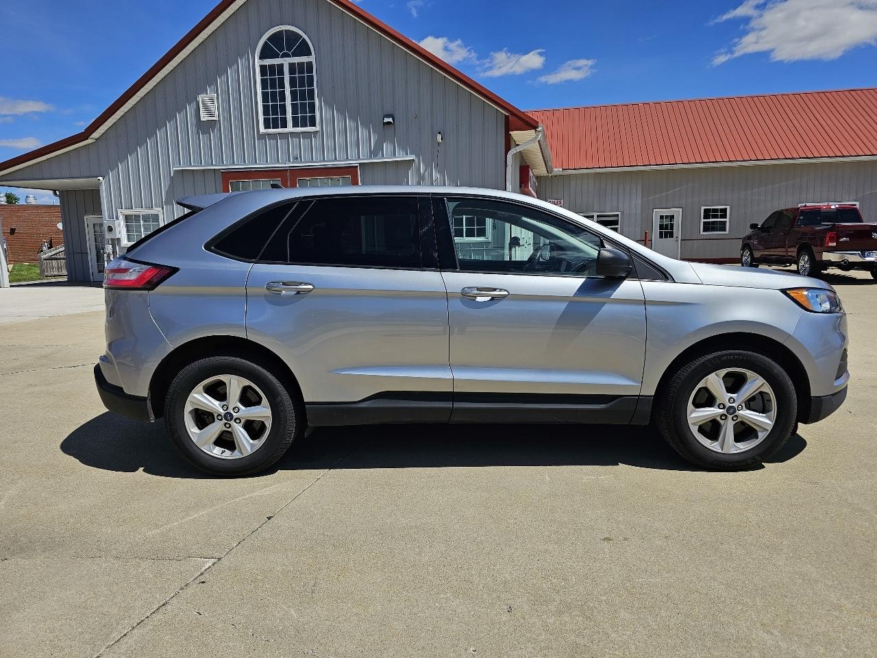 Ford Edge SE AWD 2022