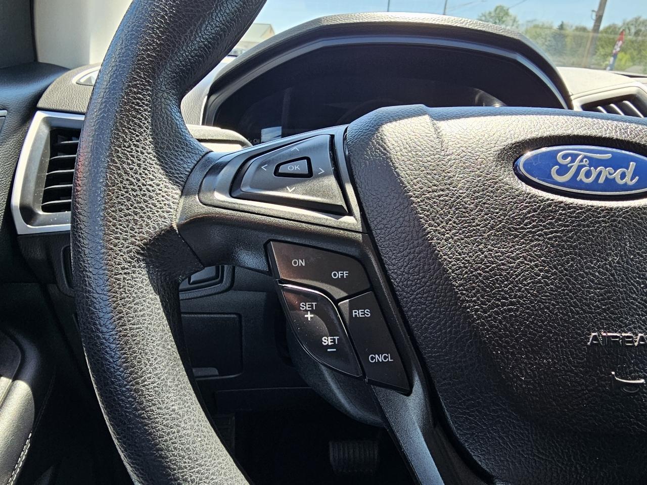 Ford Edge SE AWD 2022