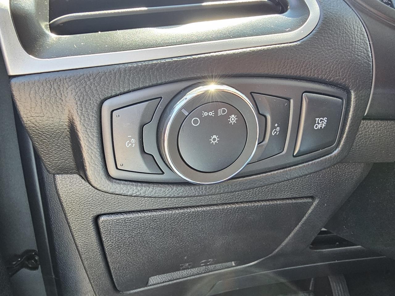 Ford Edge SE AWD 2022