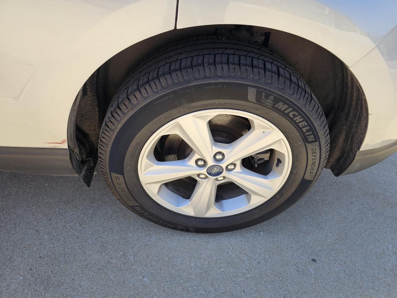 Ford Edge SE AWD 2022