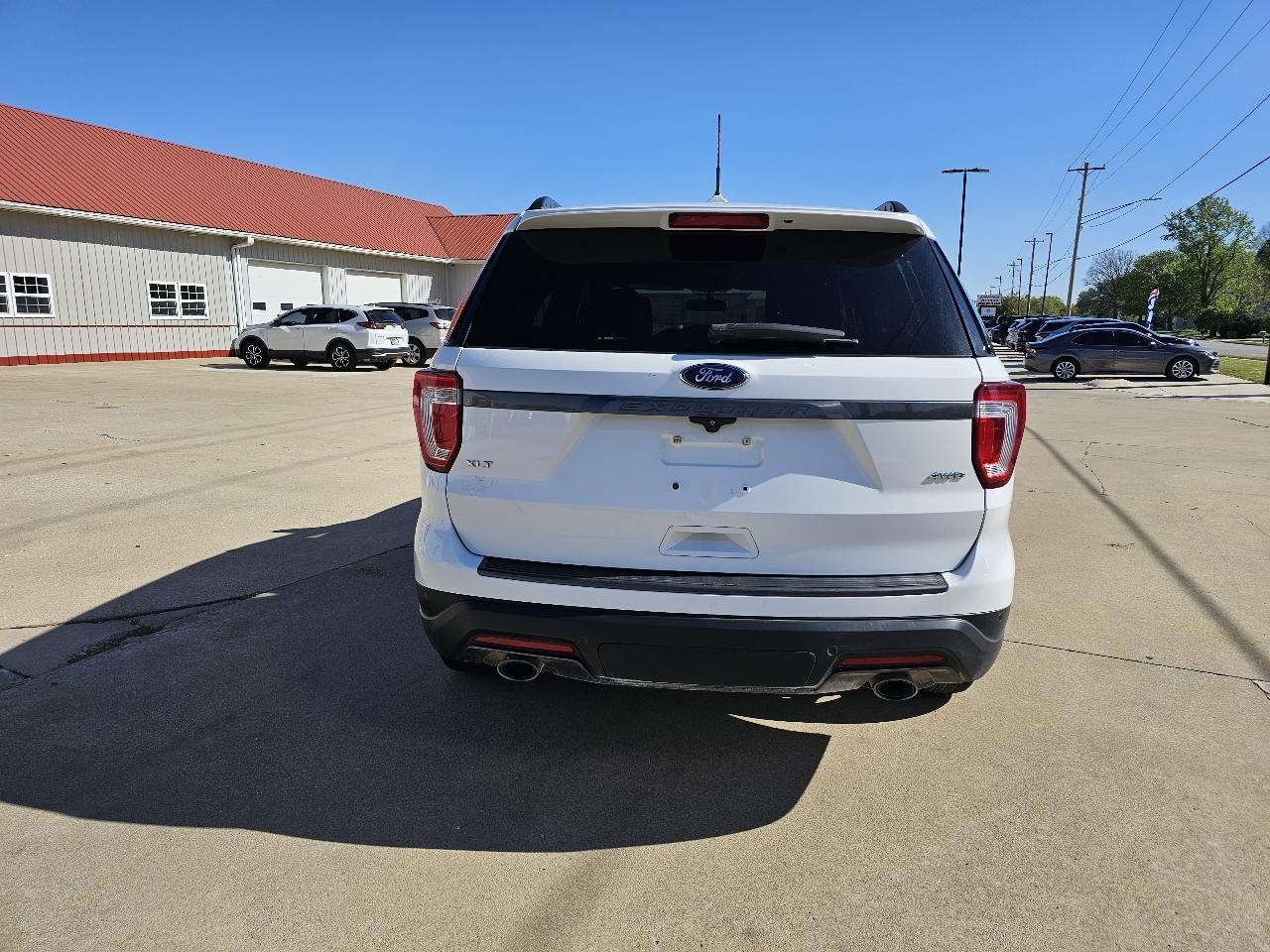 Ford Explorer XLT 4WD 2018