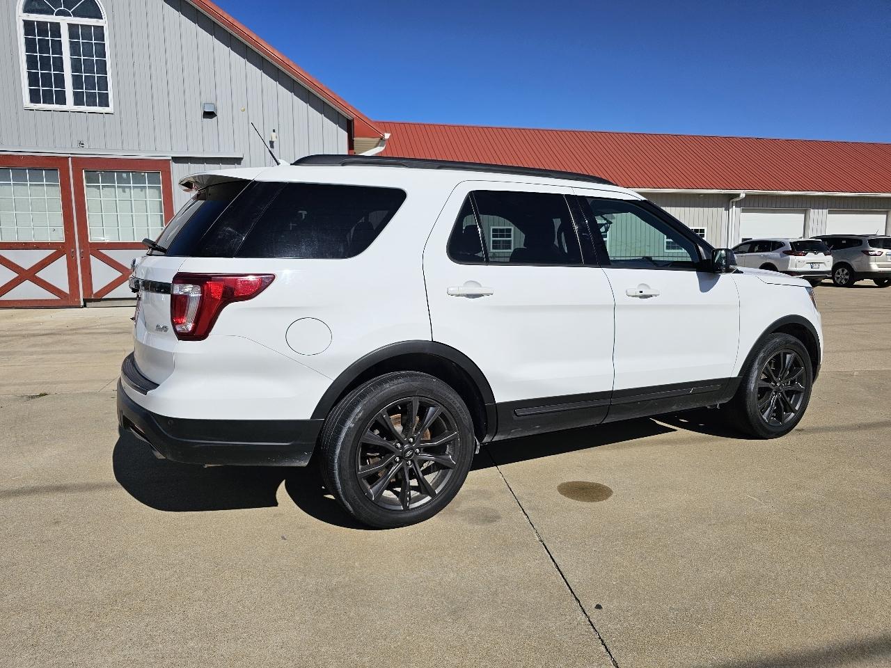 Ford Explorer XLT 4WD 2018
