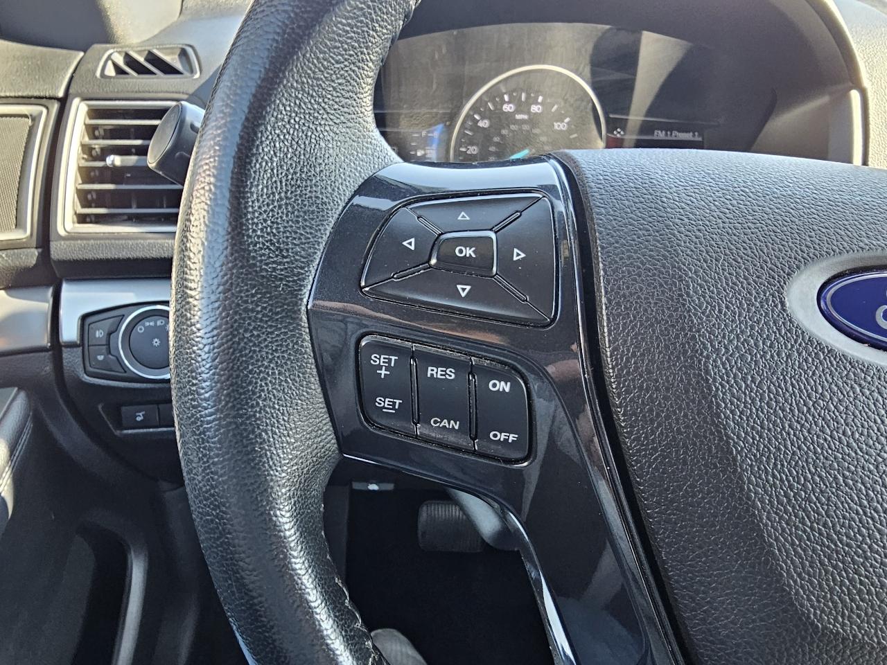 Ford Explorer XLT 4WD 2018