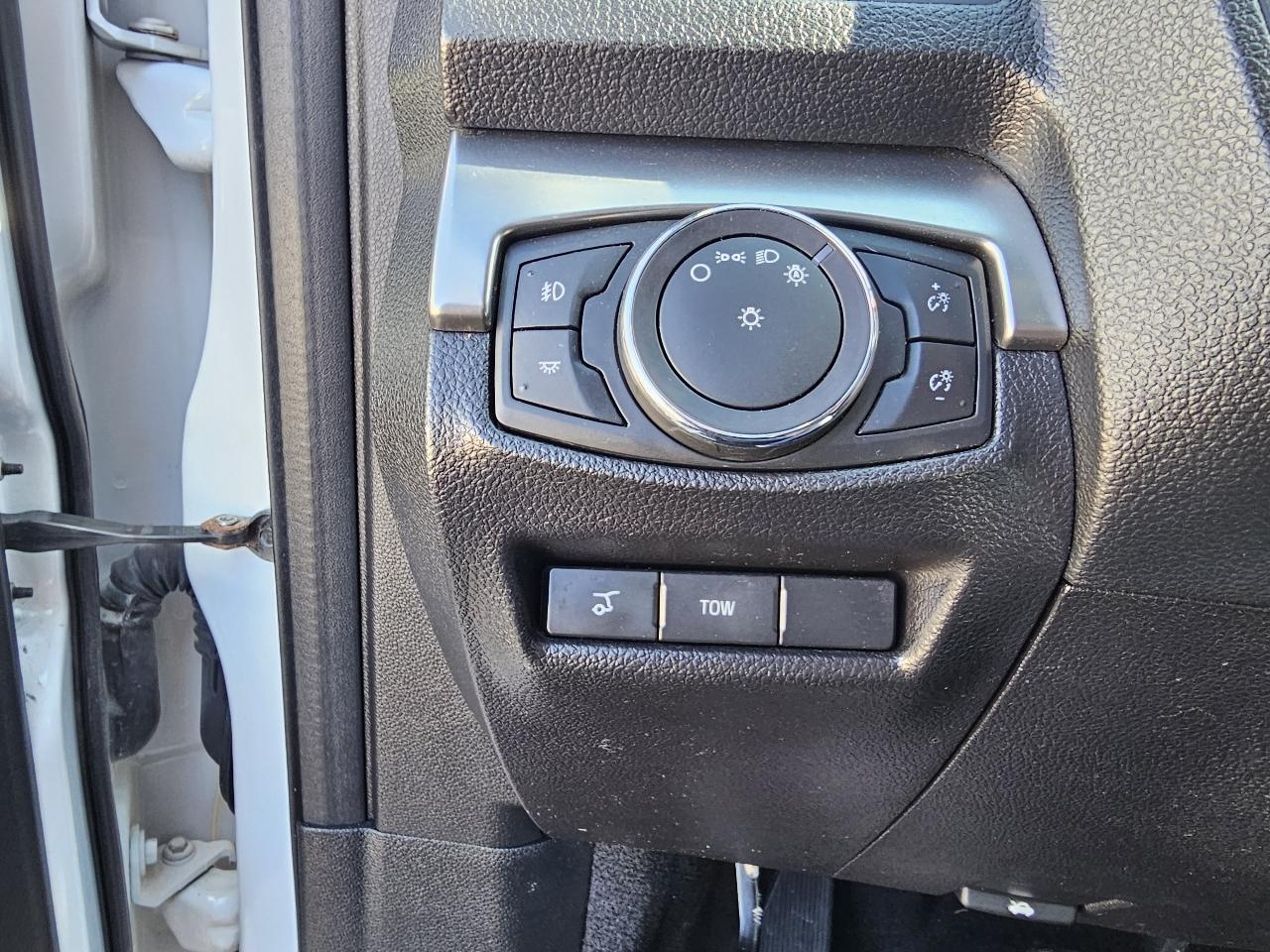 Ford Explorer XLT 4WD 2018