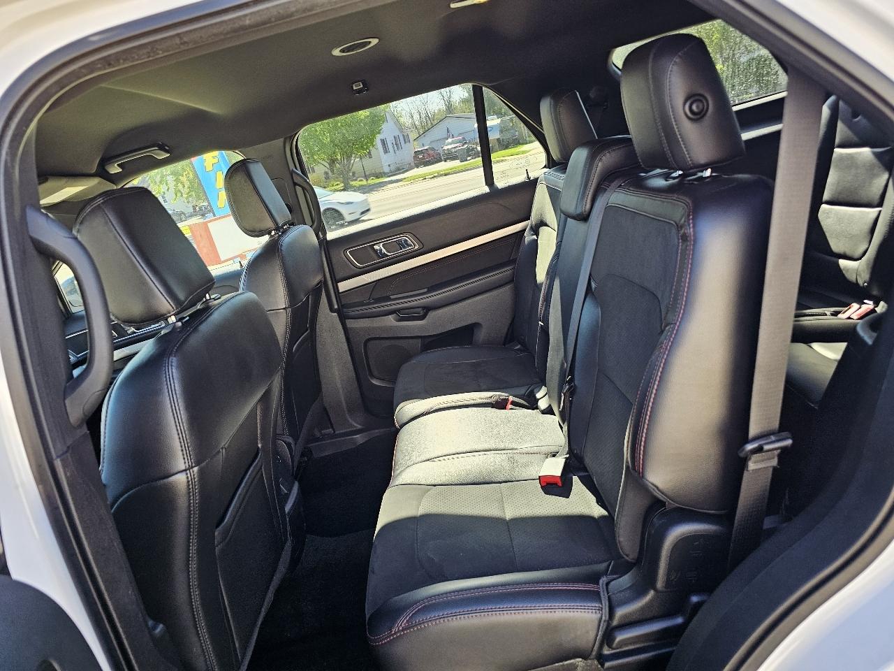 Ford Explorer XLT 4WD 2018