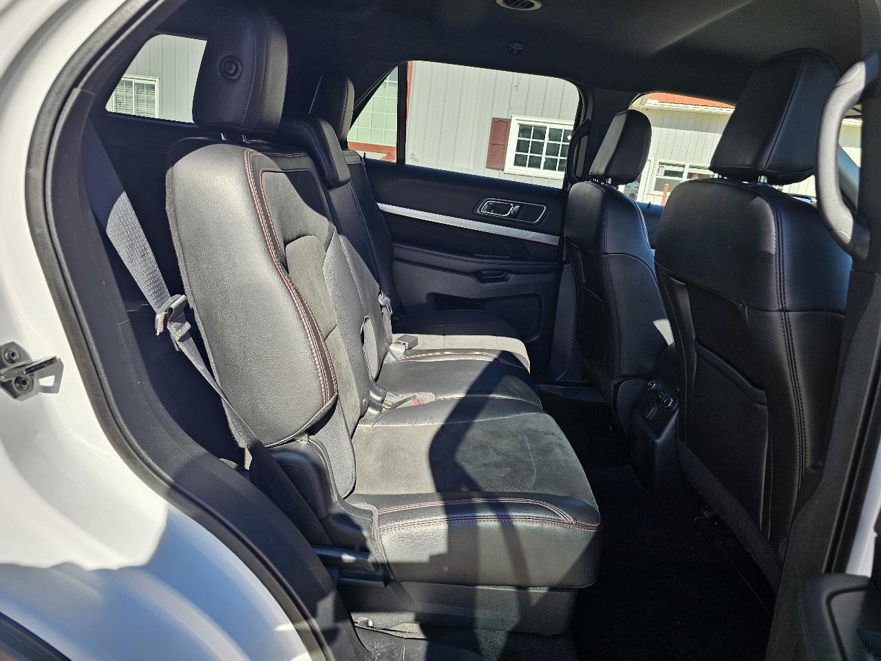 Ford Explorer XLT 4WD 2018