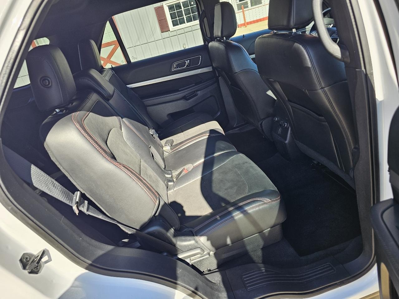 Ford Explorer XLT 4WD 2018