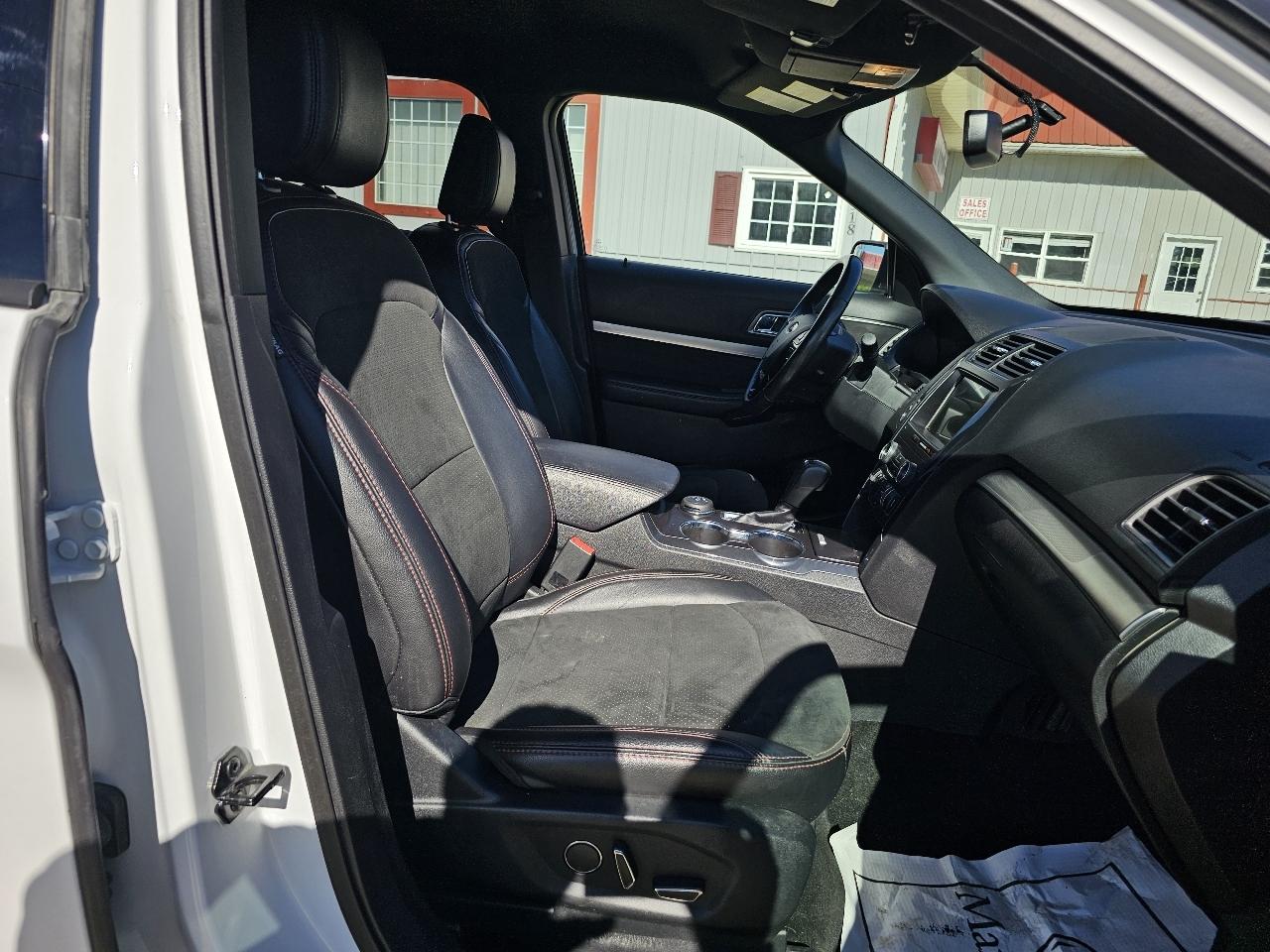 Ford Explorer XLT 4WD 2018