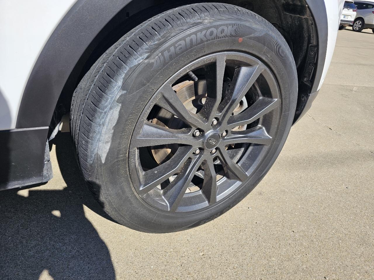 Ford Explorer XLT 4WD 2018