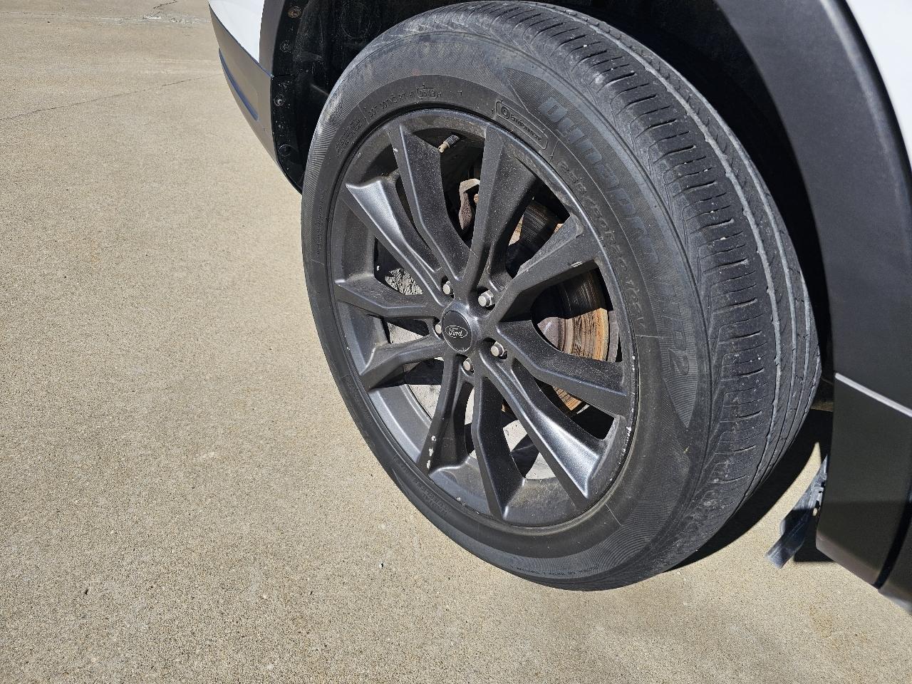 Ford Explorer XLT 4WD 2018