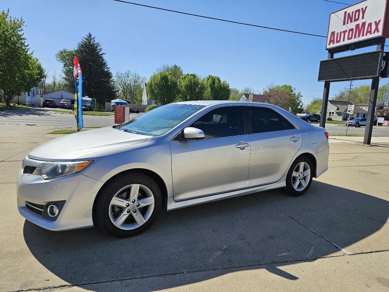 Toyota Camry L 2012