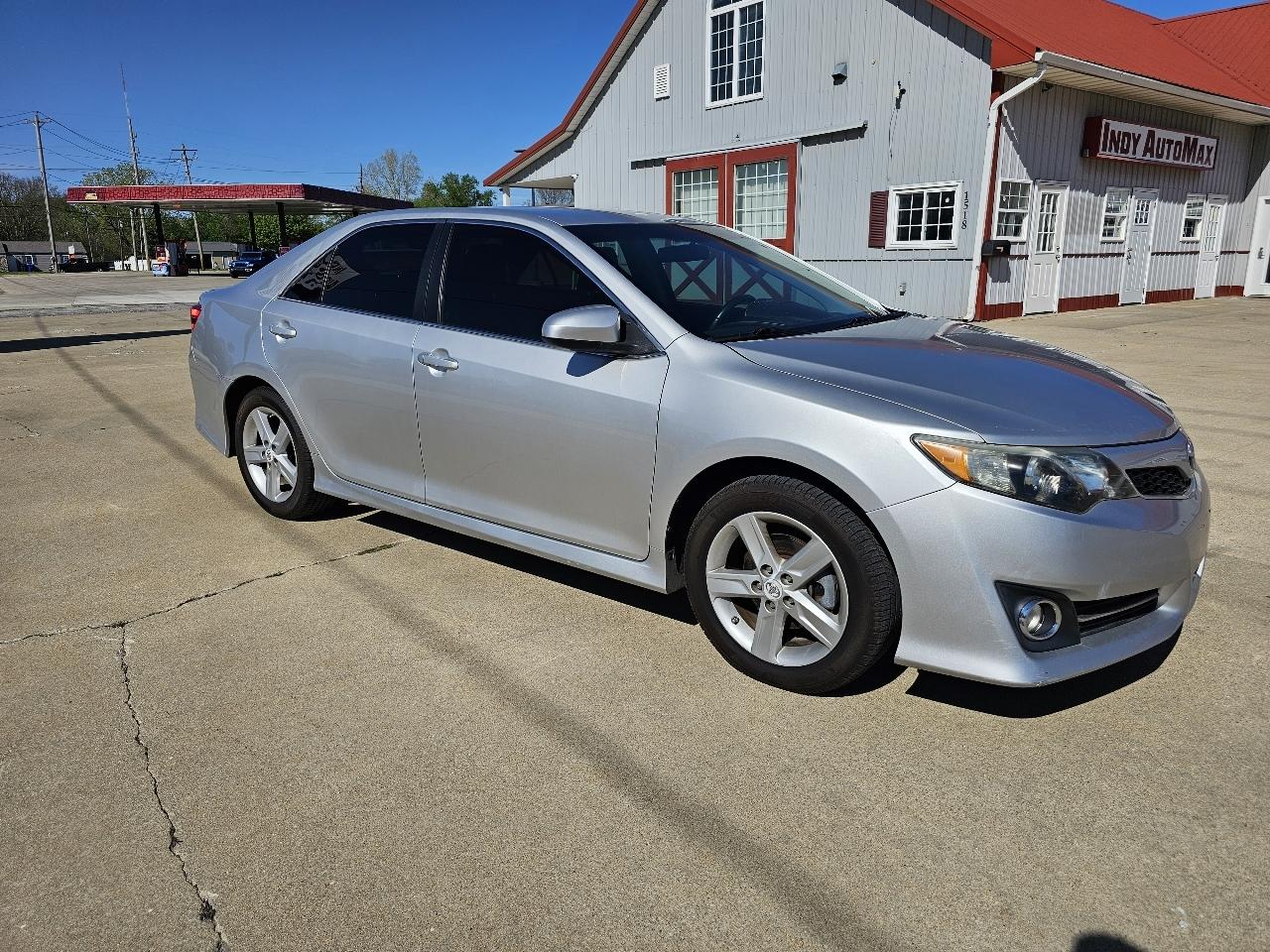 Toyota Camry L 2012