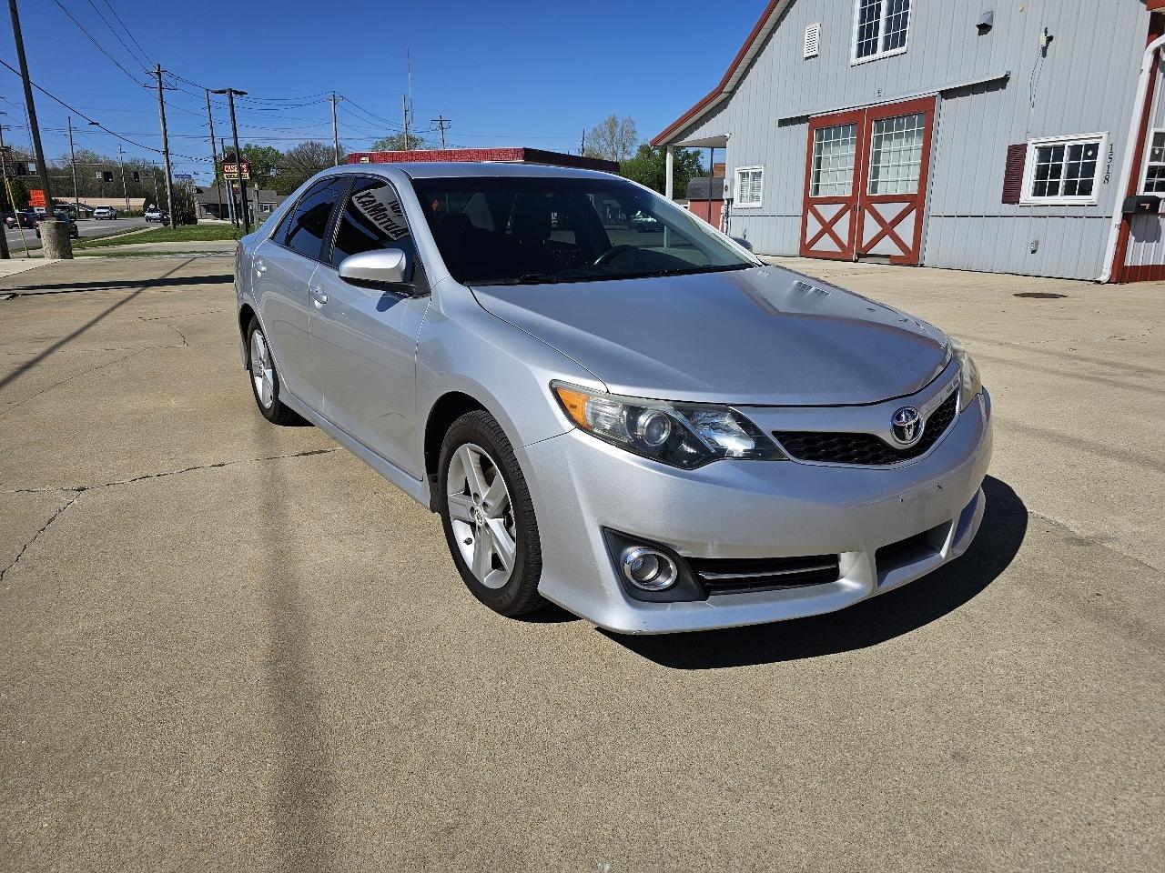 Toyota Camry L 2012