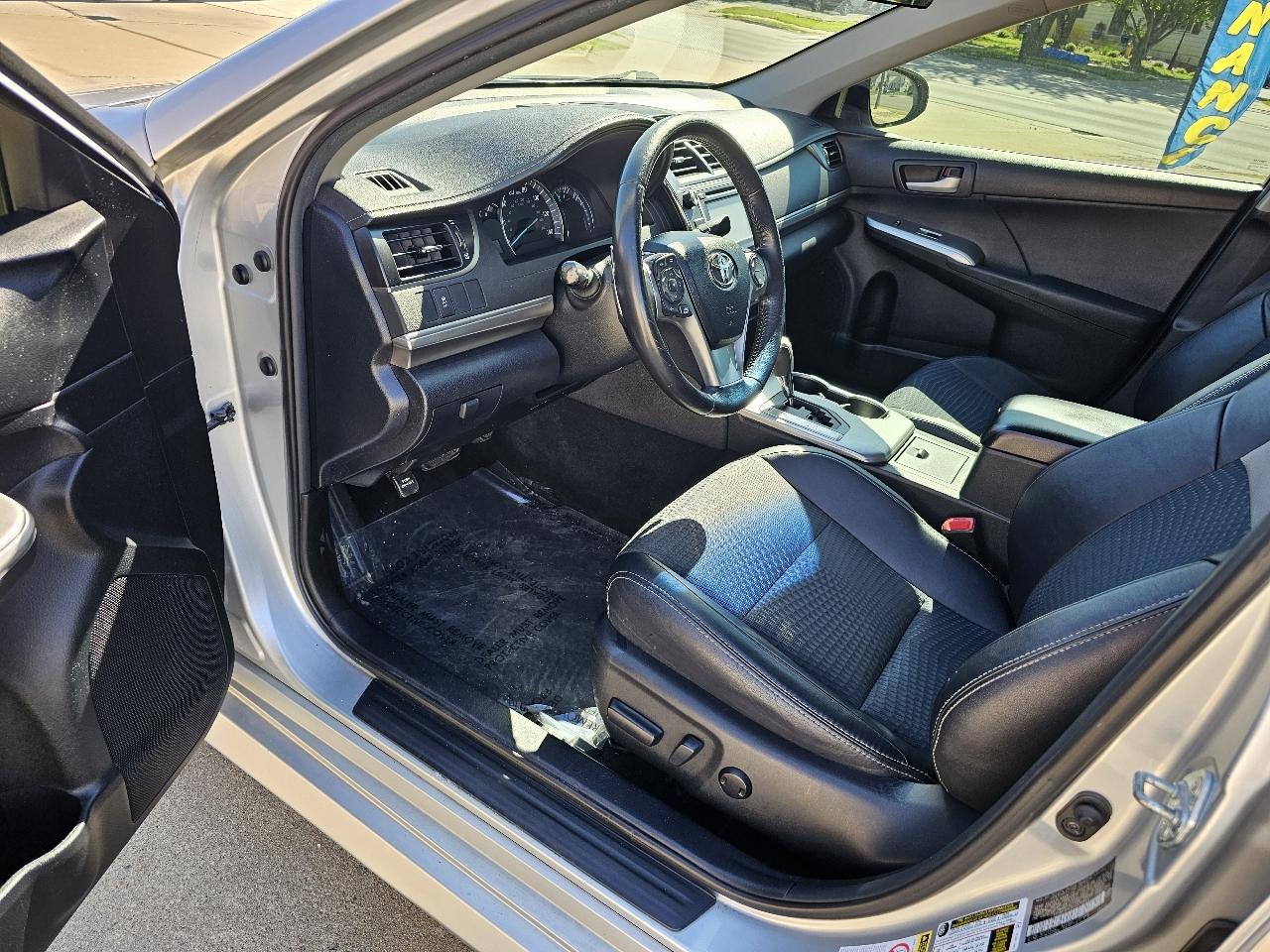 Toyota Camry L 2012