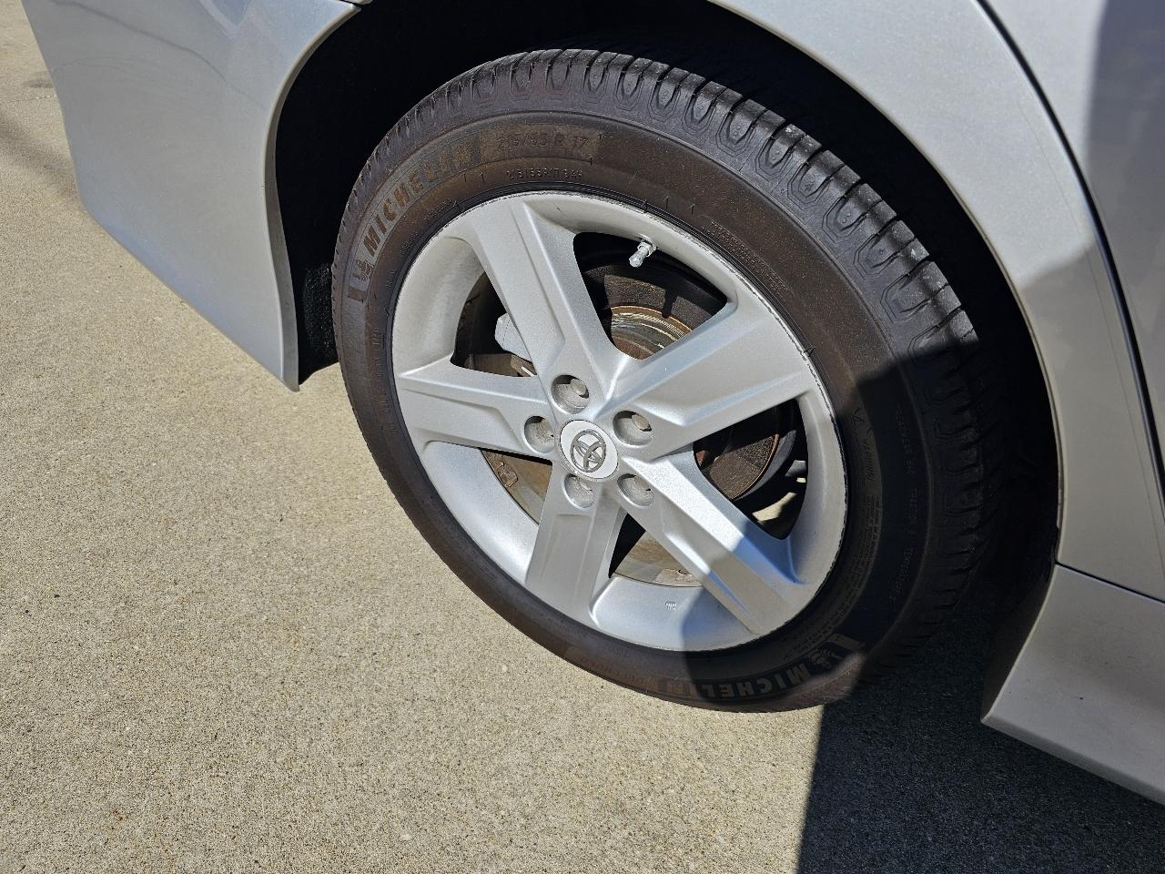 Toyota Camry L 2012