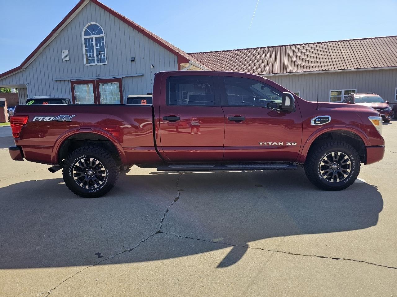 Nissan Titan XD S 4WD Diesel 2016