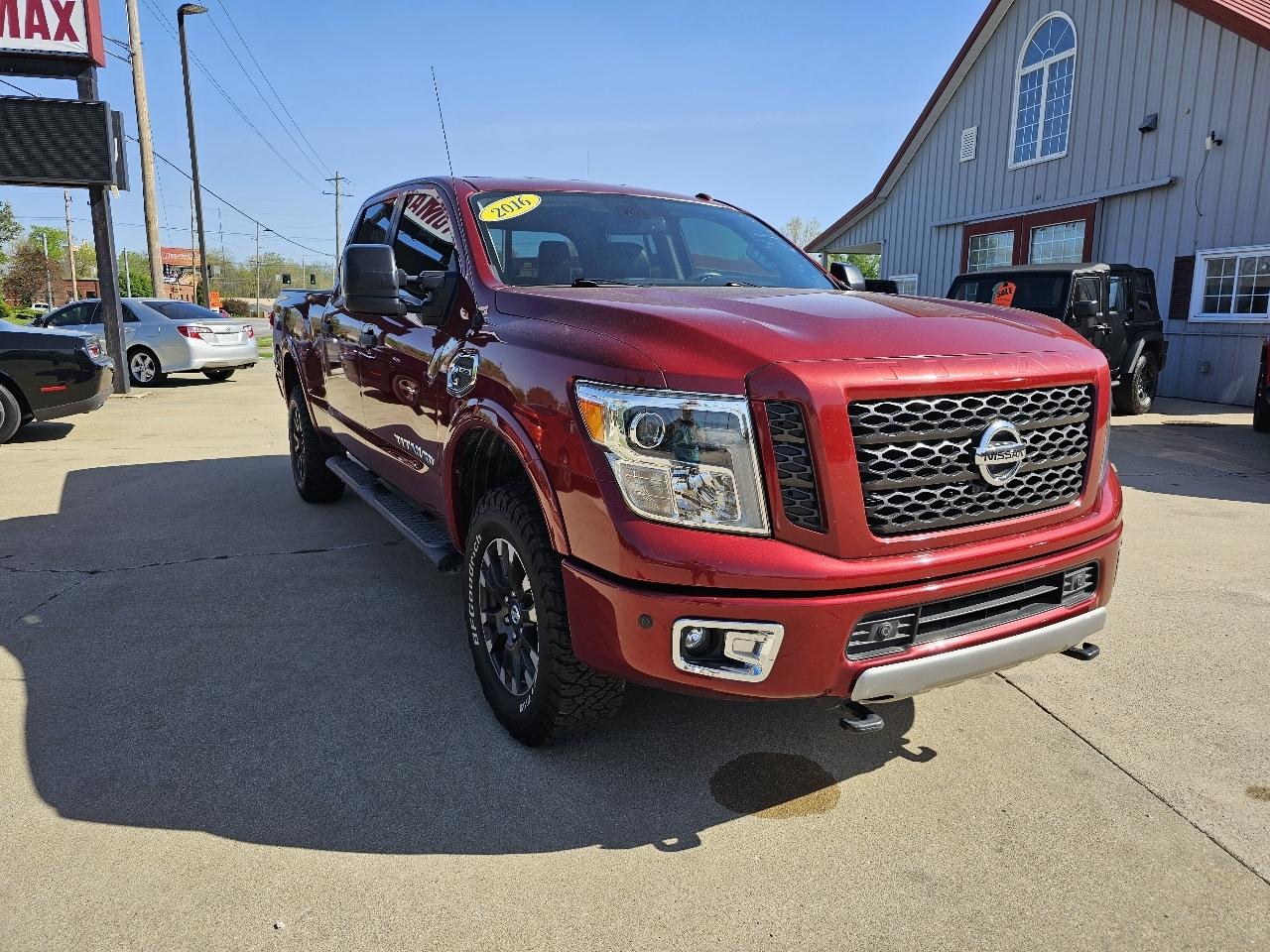 Nissan Titan XD S 4WD Diesel 2016