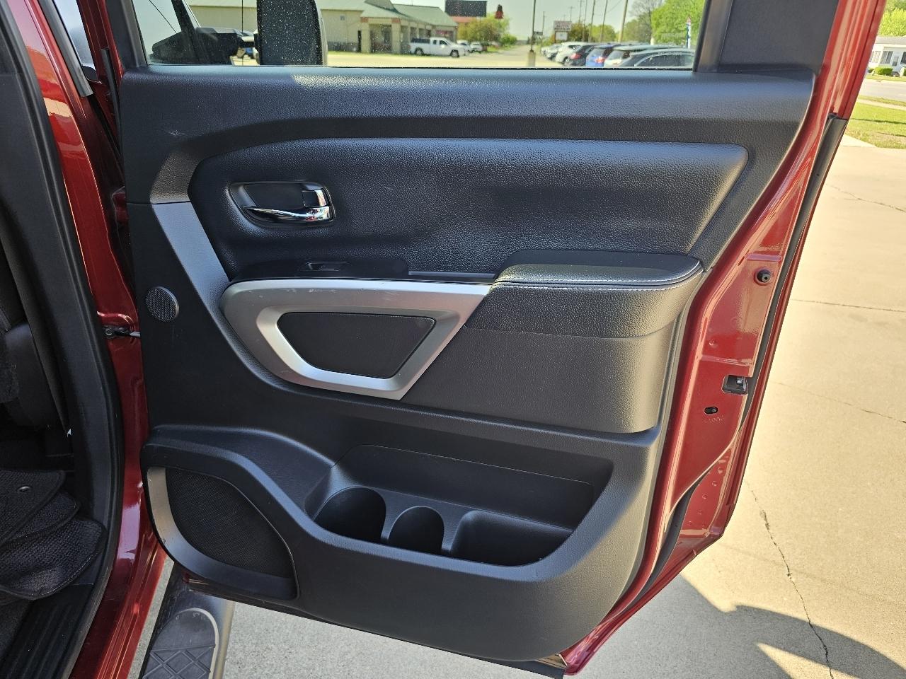 Nissan Titan XD S 4WD Diesel 2016