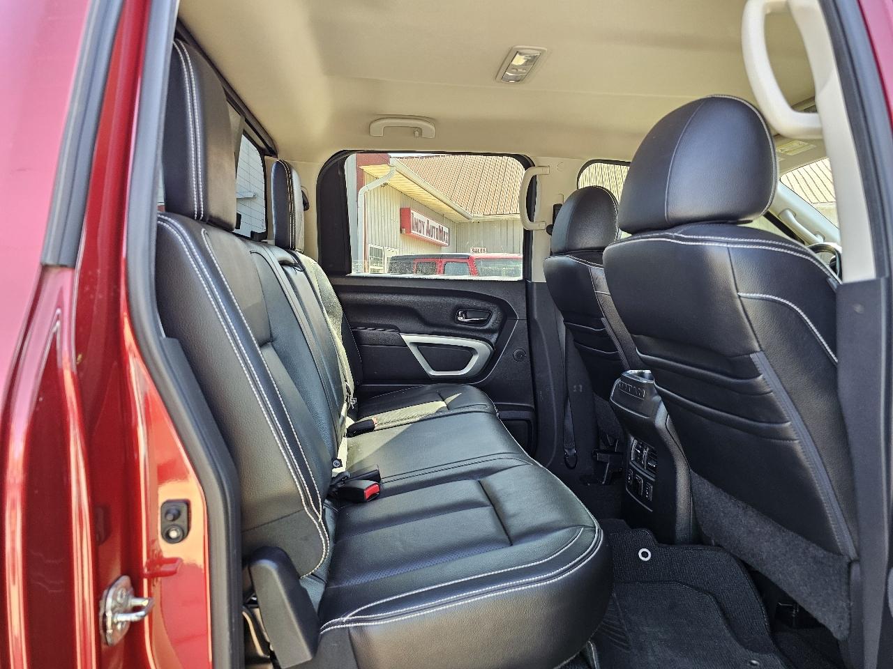 Nissan Titan XD S 4WD Diesel 2016