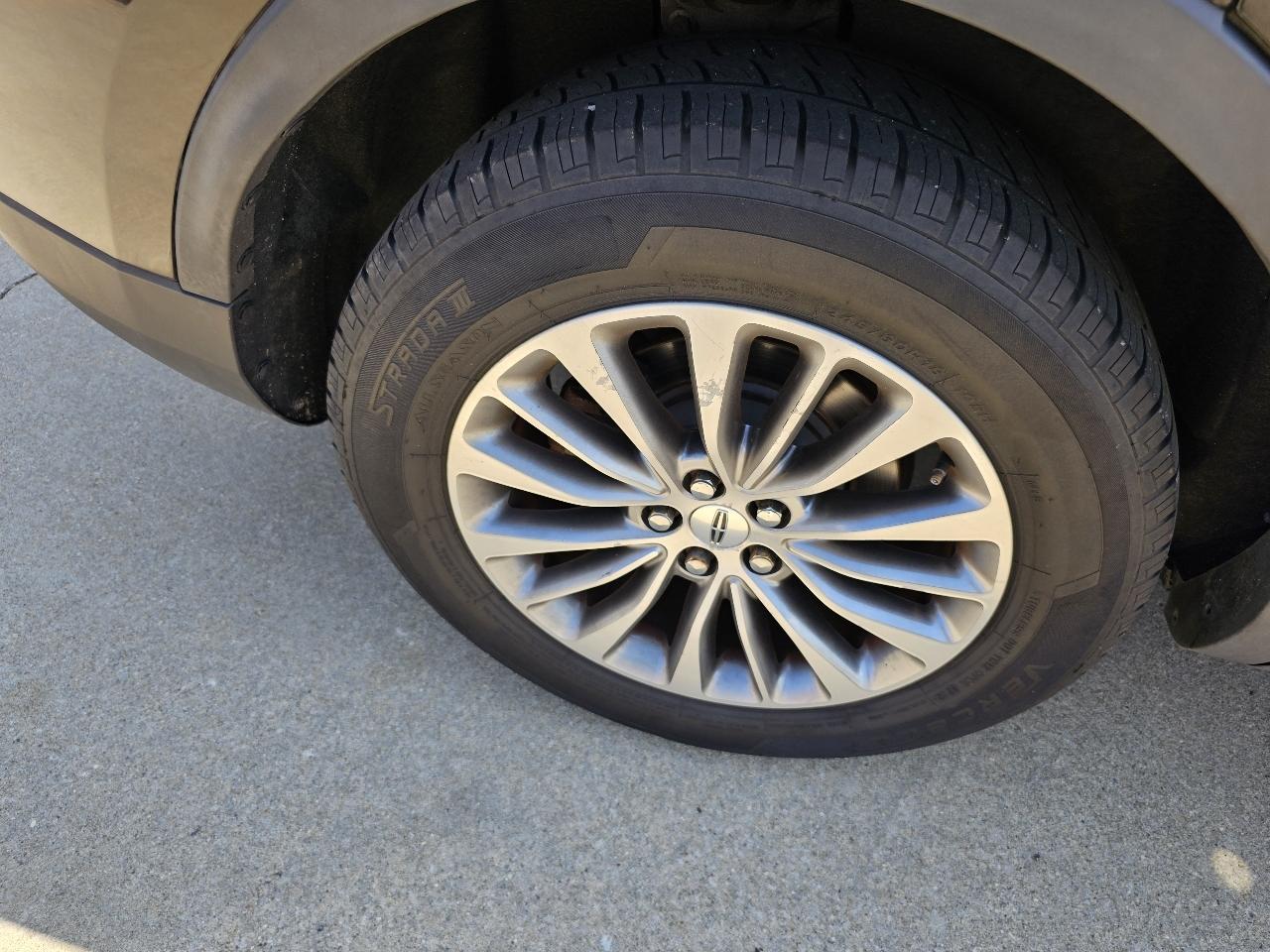 Lincoln MKX Select AWD 2016