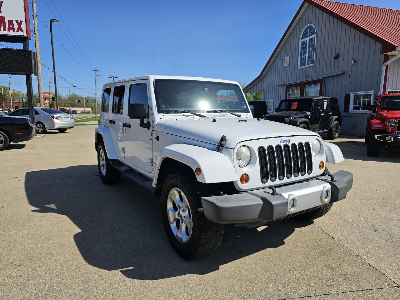 Jeep Wrangler Unlimited Sahara 4WD 2013