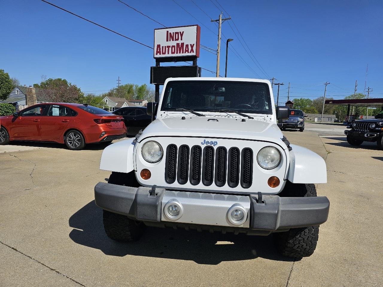 Jeep Wrangler Unlimited Sahara 4WD 2013