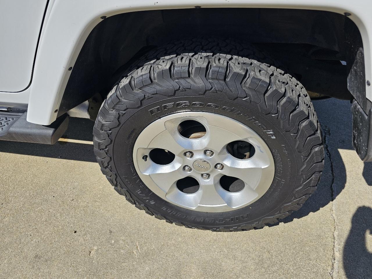 Jeep Wrangler Unlimited Sahara 4WD 2013
