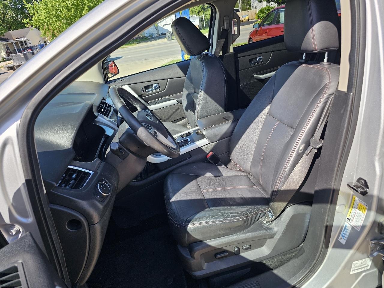 Ford Edge SEL FWD 2011
