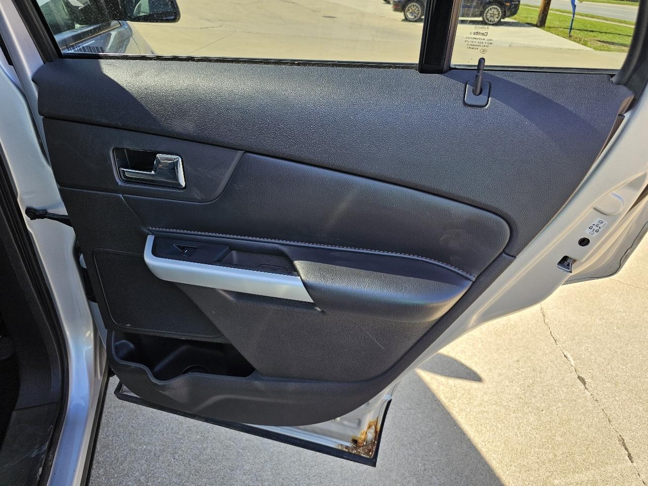 Ford Edge SEL FWD 2011