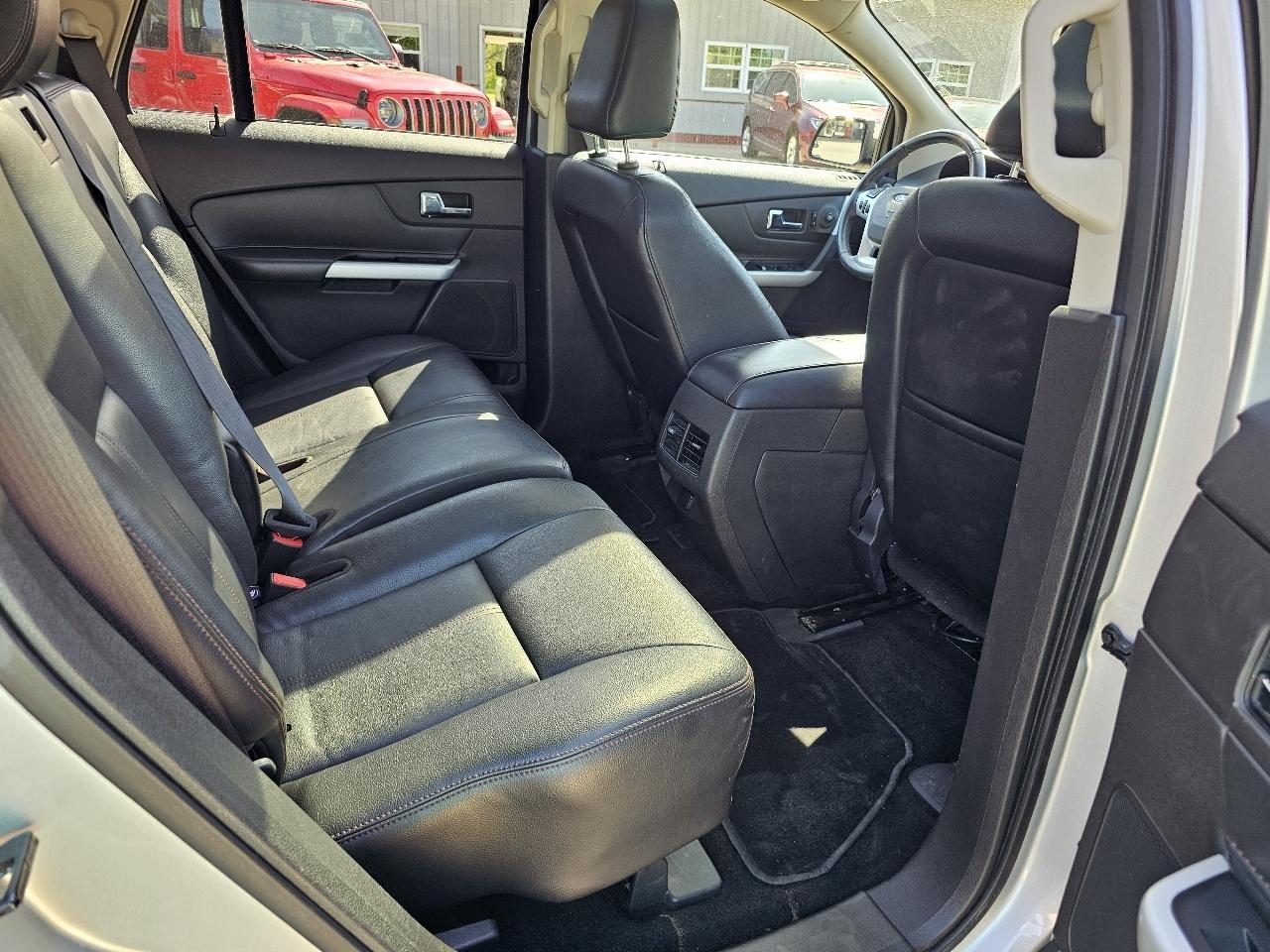 Ford Edge SEL FWD 2011