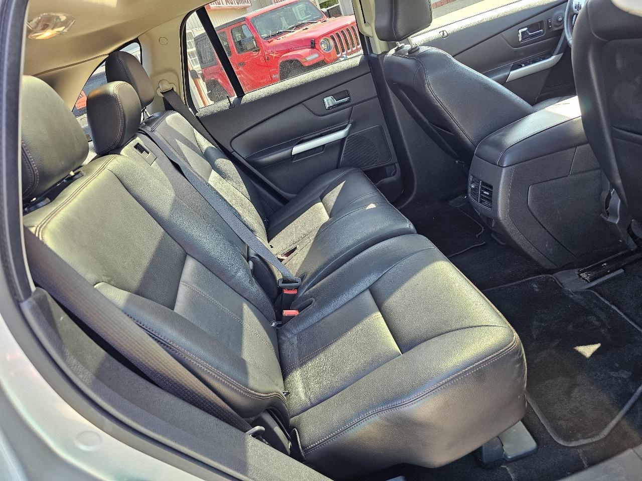 Ford Edge SEL FWD 2011