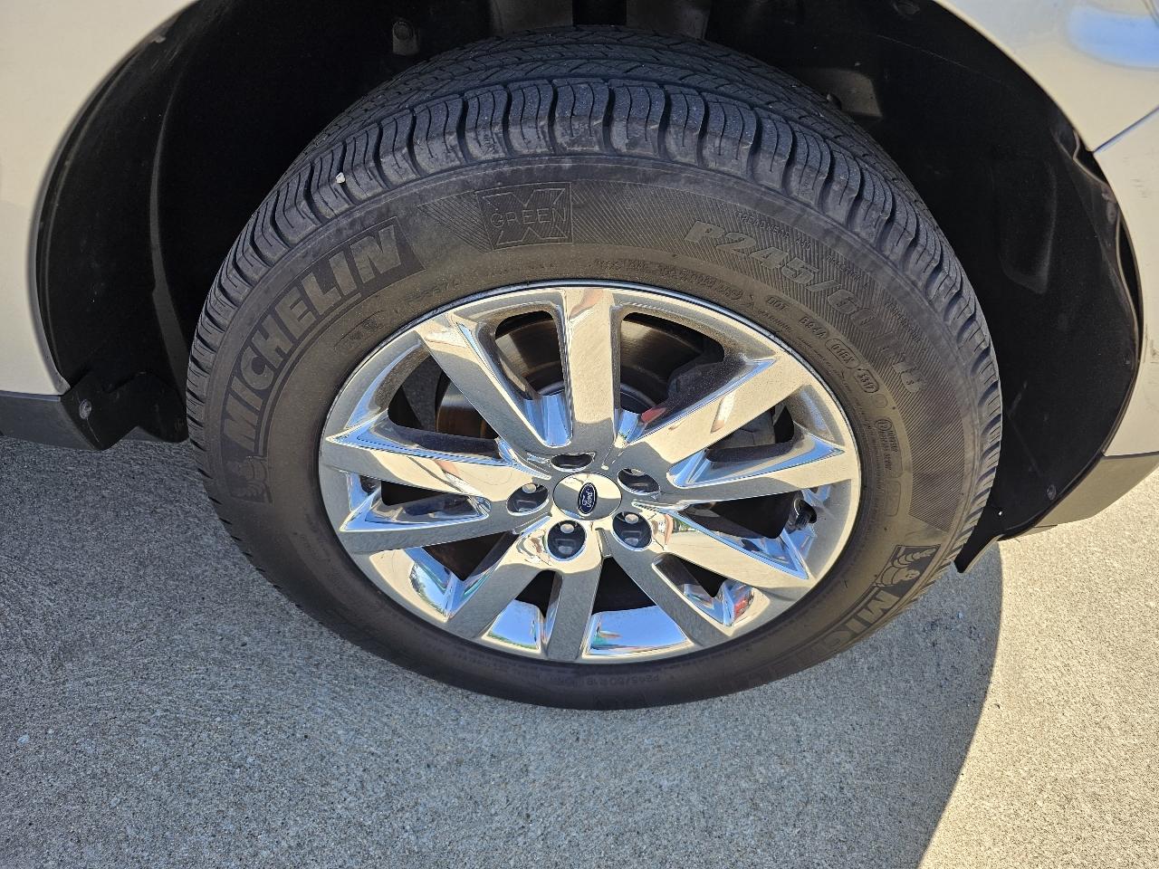 Ford Edge SEL FWD 2011