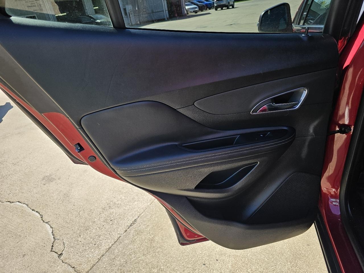 Buick Encore Convenience FWD 2014
