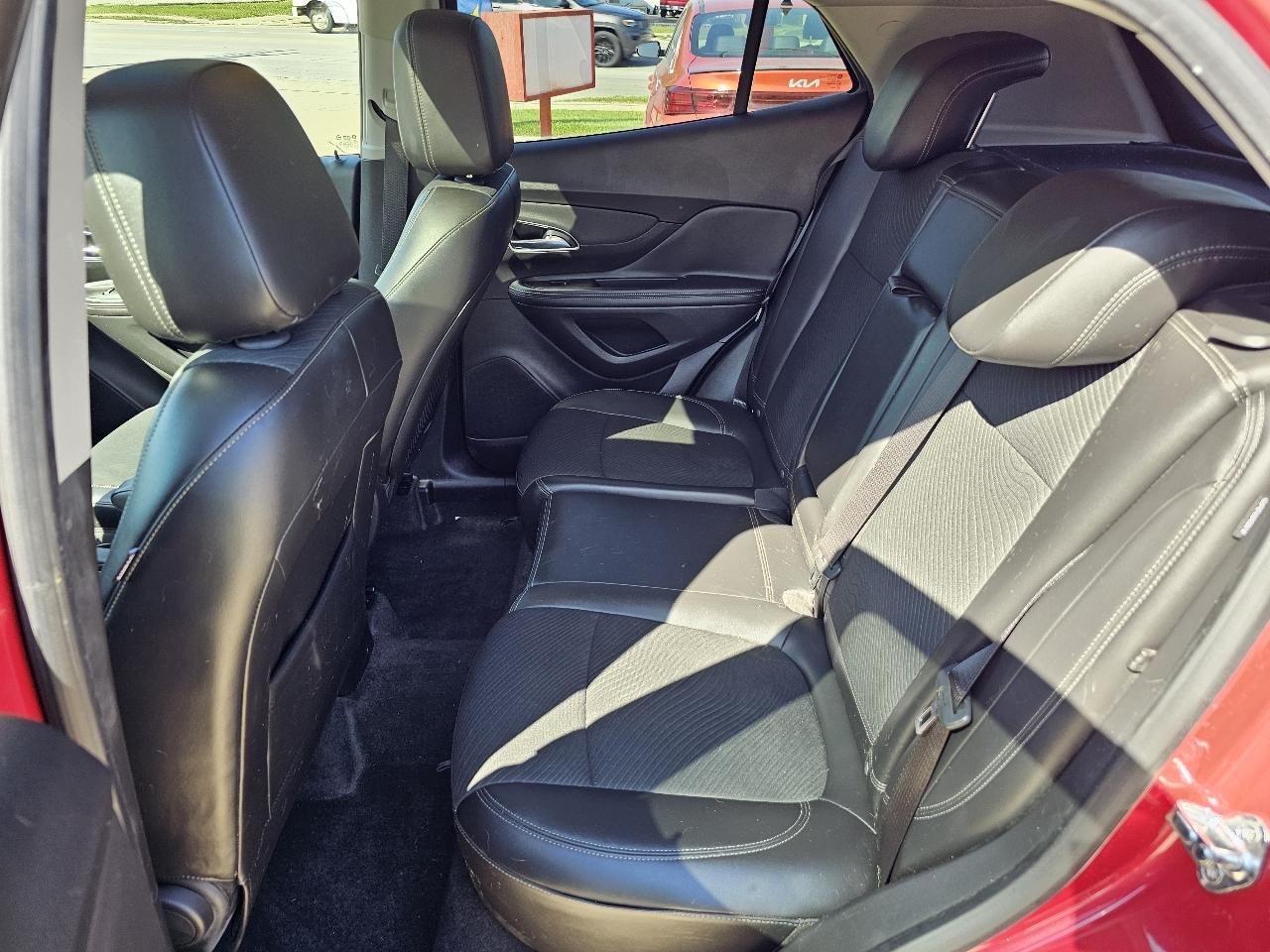 Buick Encore Convenience FWD 2014