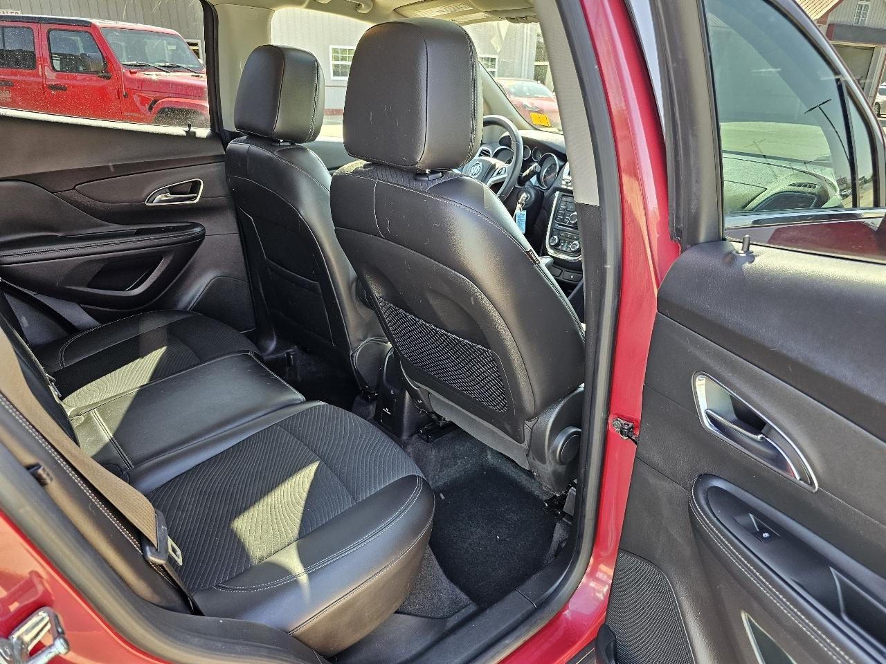 Buick Encore Convenience FWD 2014
