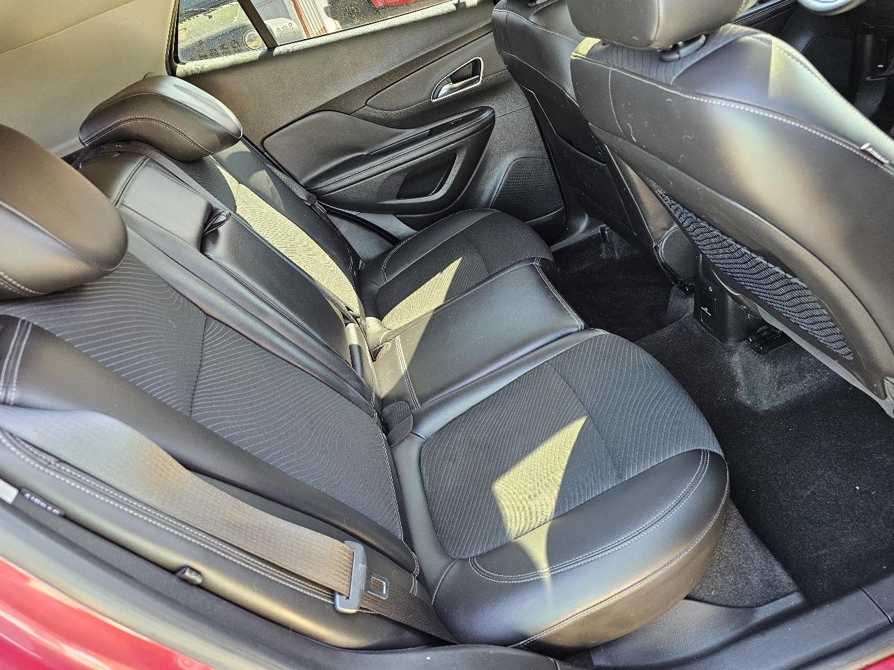 Buick Encore Convenience FWD 2014